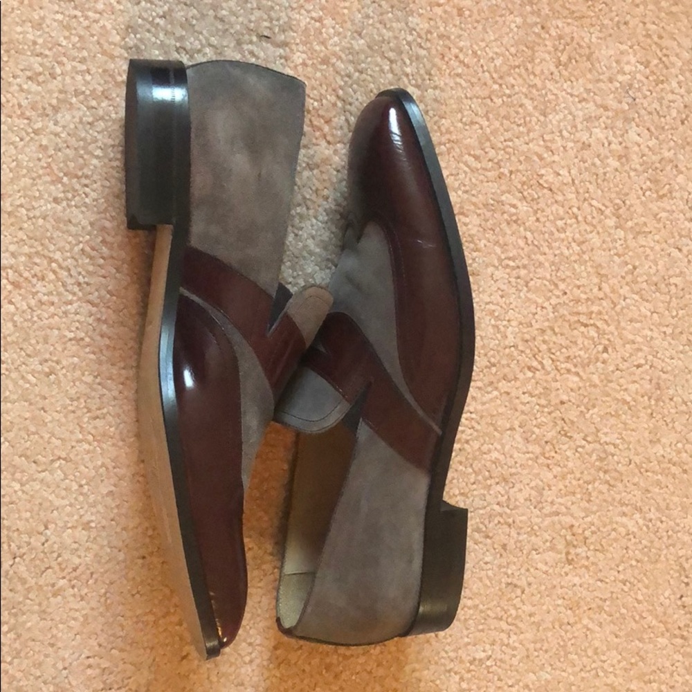 Men’s Dress shoes and bag.